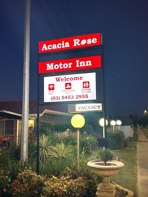 Acacia Rose Motor Inn - Accommodation Redcliffe 0