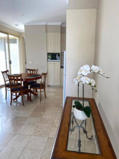 Acacia Terraces - Accommodation Redcliffe 3