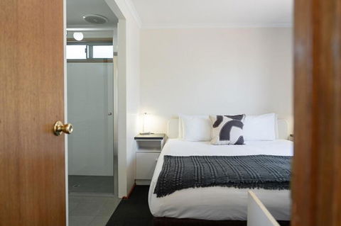 Adelaide Caravan Park - Aspen Holiday Parks - Accommodation Redcliffe 4