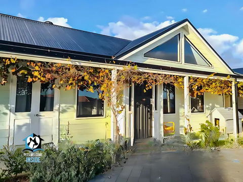 A Beautiful New Property, Walking Distance To The Beach In Esperance WA! - Accommodation Redcliffe 0