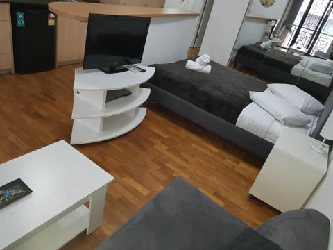 Accommodation Sydney Potts Point Pet Friendly Studio Apartment With Balcony - Accommodation Redcliffe 3