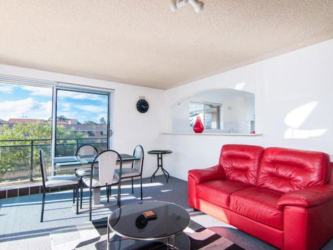 Albert Court 8 - Accommodation Redcliffe 3