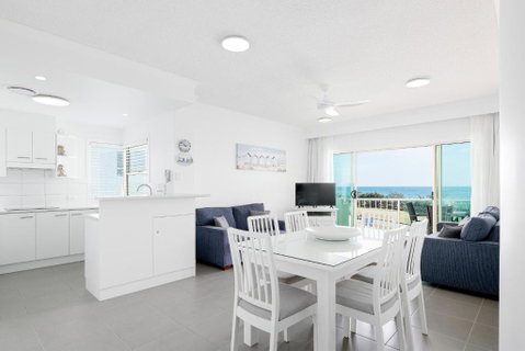Alex Seaside Resort - Accommodation Redcliffe 1