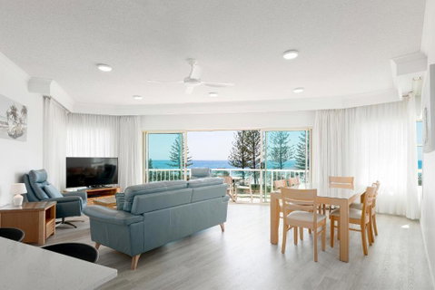 Alex Seaside Resort - Accommodation Redcliffe 2