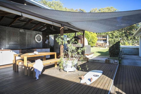 All Seasons - Accommodation Redcliffe 1