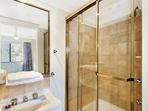 Allamanda 37 - Accommodation Redcliffe 3