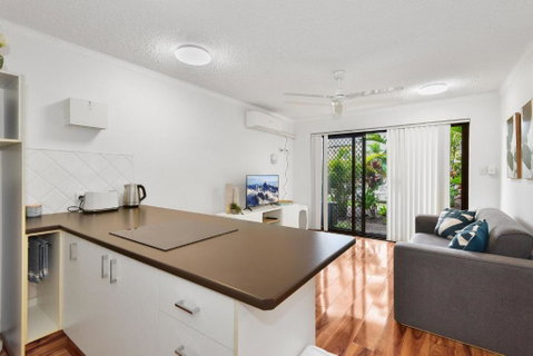 Allamanda Unit 22 - Accommodation Redcliffe 0