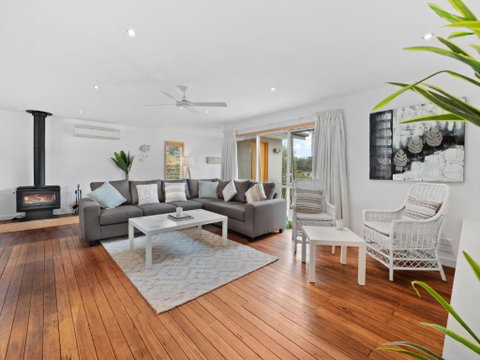 Allinga Lodge - Accommodation Redcliffe 0