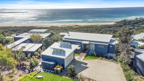 Allure - Accommodation Redcliffe 1