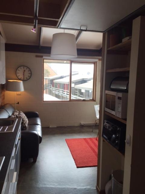 Alpine Haven 6 - Accommodation Redcliffe 0