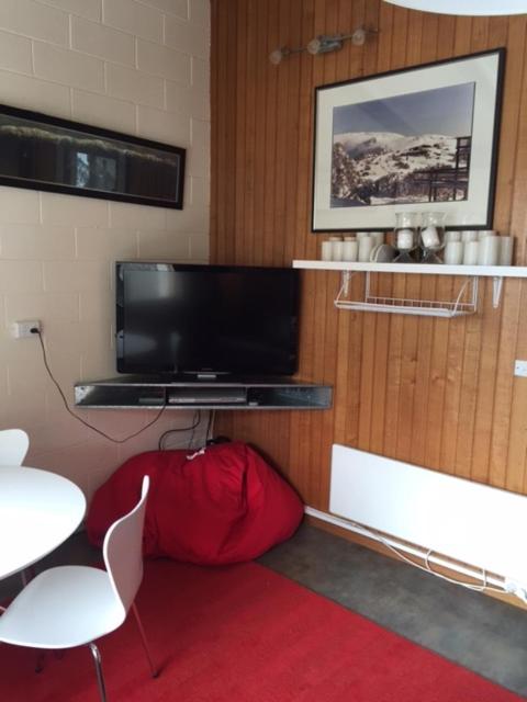 Alpine Haven 6 - Accommodation Redcliffe 2