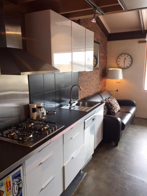 Alpine Haven 6 - Accommodation Redcliffe 3