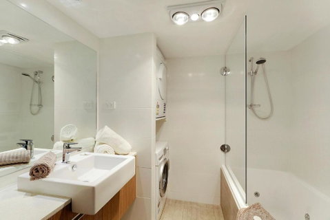 Alpine View Apartments - Accommodation Redcliffe 4