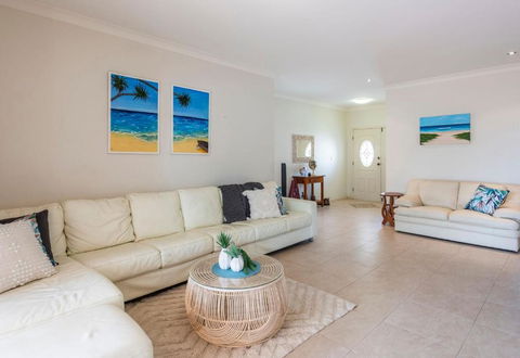 Anchor Iluka - Accommodation Redcliffe 3