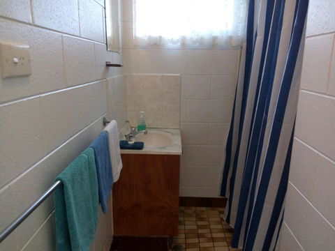 Anchor In Holiday Units South Mission Beach - Accommodation Redcliffe 4