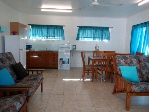 Anchor In Holiday Units South Mission Beach - Accommodation Redcliffe 2