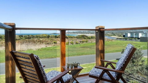 Anchorage - Accommodation Redcliffe 2