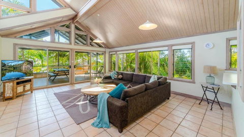 Angourie Palms - Accommodation Redcliffe 0