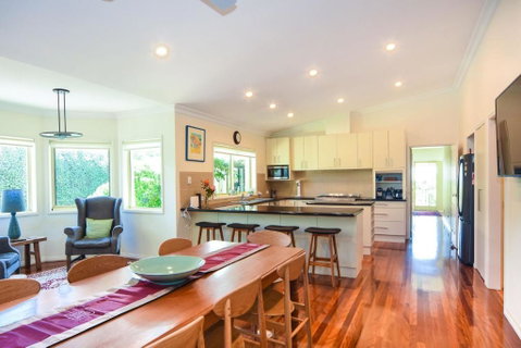 Anker - Accommodation Redcliffe 2