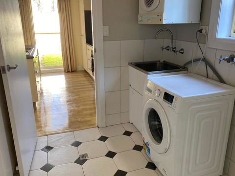 Apartment 144 Mount Gambier - Accommodation Redcliffe 1