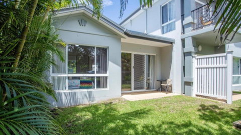 Apartment 30 - The Meridian - Accommodation Redcliffe 1