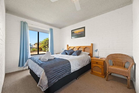 Apollo Unit 17 Ground Floor - Accommodation Redcliffe 4