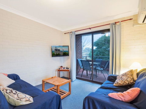 Apollo Unit 23 First Floor - Accommodation Redcliffe 1