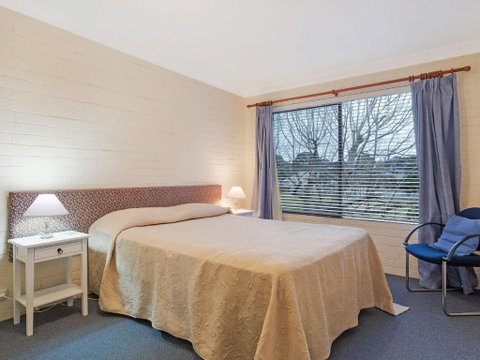 Apollo Unit 23 First Floor - Accommodation Redcliffe 4