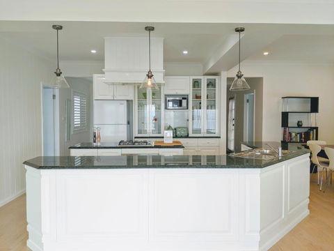 Araluen Motor Lodge - Accommodation Redcliffe 2