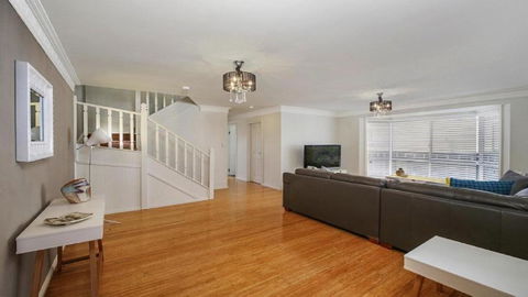 Araluen On Henley Accom Property - Accommodation Redcliffe 3