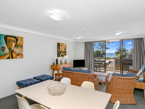 Aries Unit 5 - Accommodation Redcliffe 0