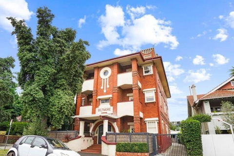 Art Deco Hideaway - St Kilda - Accommodation Redcliffe 1