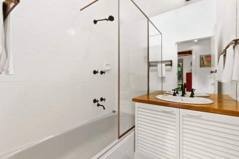 Aruma - Accommodation Redcliffe 2