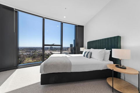 Aspire Melbourne - Accommodation Redcliffe 1