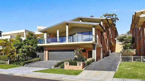 Aurora Cabarita Close To Beach, Shops, Cafes Accom Holidays - Accommodation Redcliffe 1