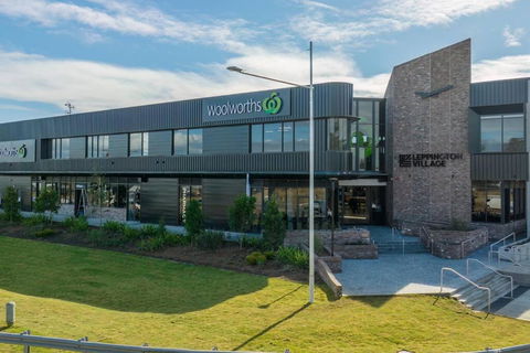 Austral Spacious Large 5 Br Home With Central AC - Accommodation Redcliffe 1