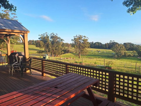 Auyea Farm 3BR Entire House - 7 Mins To Gumbuya World - Accommodation Redcliffe 4