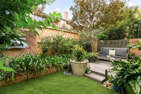 BARIS - Bariston Avenue Cremorne - Accommodation Redcliffe 1