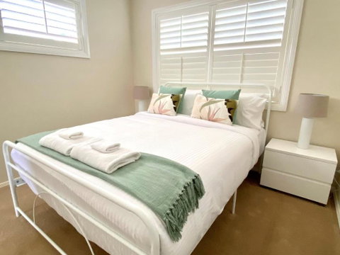 Bartletts Corner - Private Peaceful Studio - Accommodation Redcliffe 2