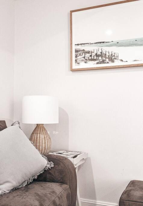 BAY PROPERTIES . Summer Salt On Main - Accommodation Redcliffe 1