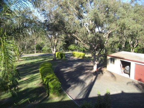 B&B Home In The Country - Accommodation Redcliffe 3