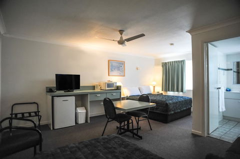 Southport Motel & Apartments - Accommodation Redcliffe 22