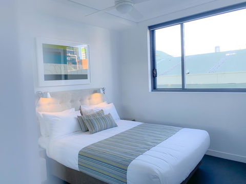 M&A Apartments - Accommodation Redcliffe 7