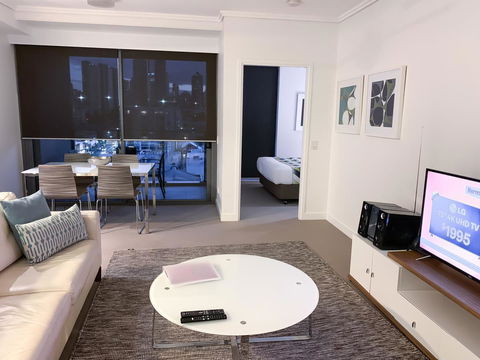 M&A Apartments - Accommodation Redcliffe 10