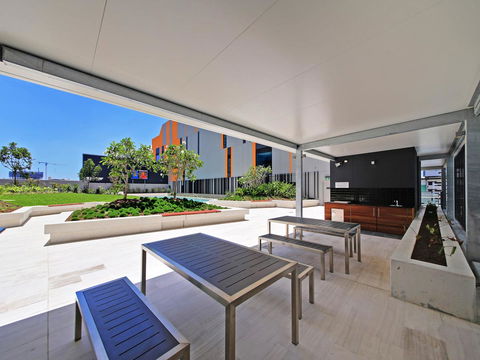 M&A Apartments - Accommodation Redcliffe 2