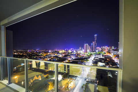 M&A Apartments - Accommodation Redcliffe 13
