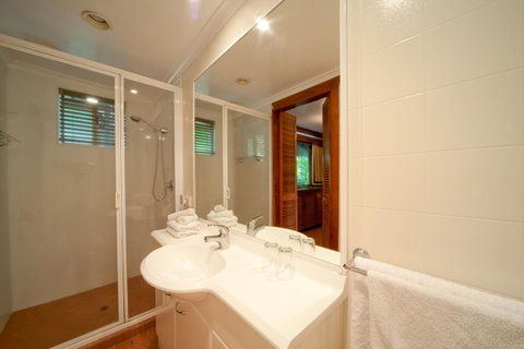 Whitsunday Moorings B&B - Accommodation Redcliffe 11