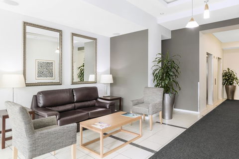 Apartments @ 212 Margaret - Accommodation Redcliffe 13