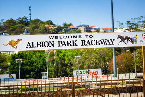 Quest Breakfast Creek - Accommodation Redcliffe 10