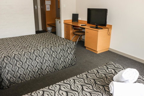 Salisbury Hotel Motel - Accommodation Redcliffe 16